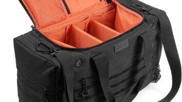 best travel bag for sneakerheads